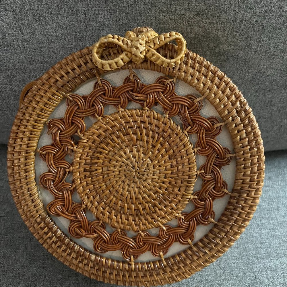 Round Rattan Purse